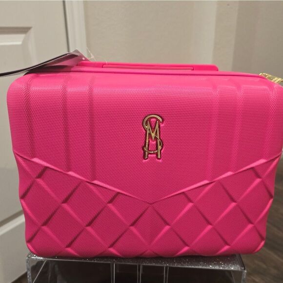 Steve Madden Freya Collection Hard Side Travel Cosmetic Case- Magenta - Picture 4 of 10